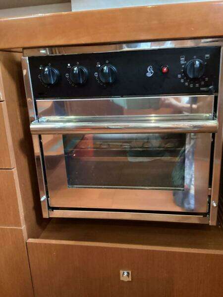 At Last 45ft Beneteau Yacht For Sale