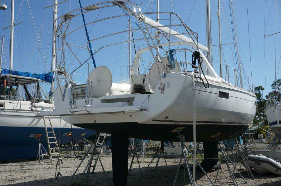 At Last 45ft Beneteau Yacht For Sale