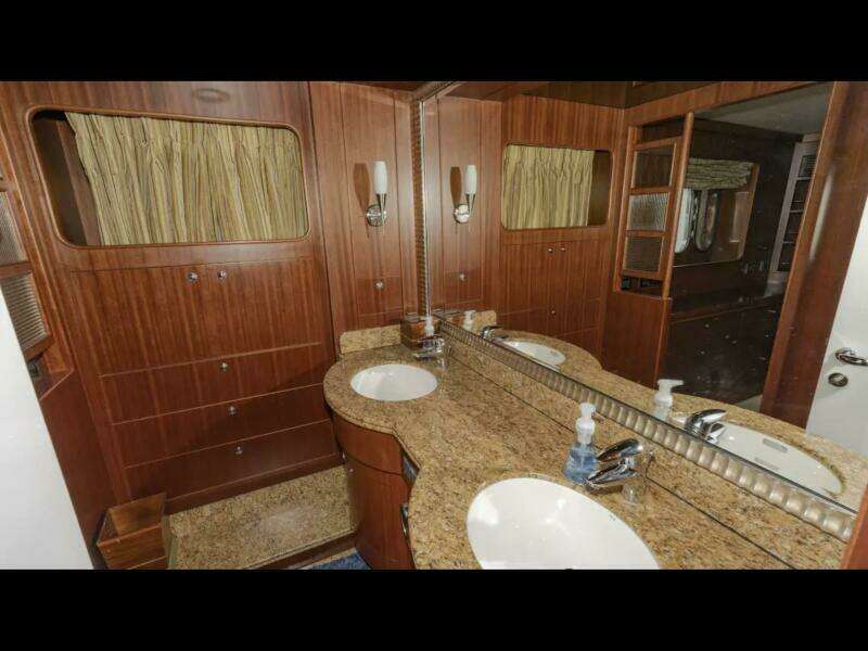 Arlene 74ft Horizon Yacht For Sale