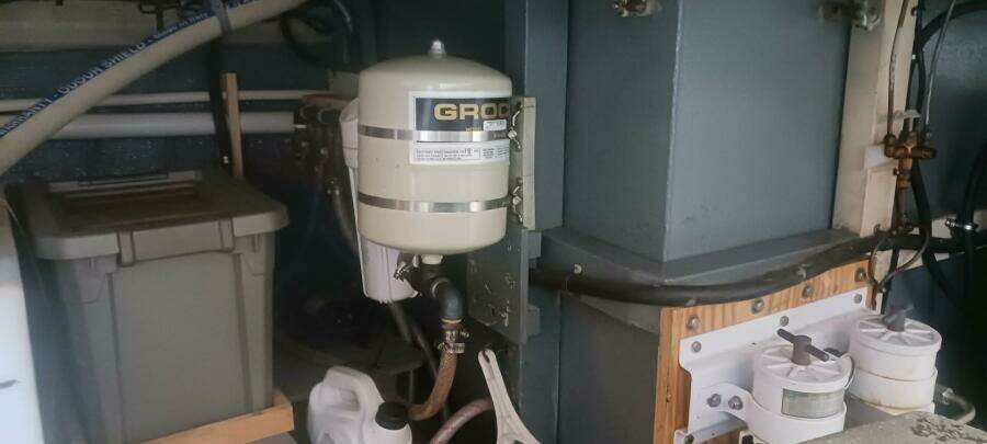 36ft Grand Banks Yacht For Sale