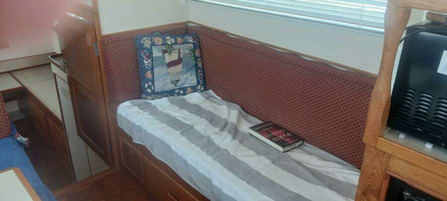 36ft Grand Banks Yacht For Sale