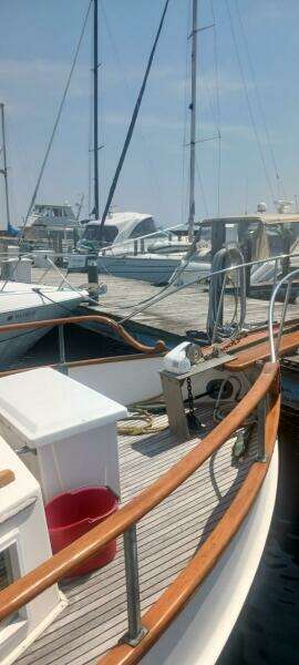 36ft Grand Banks Yacht For Sale