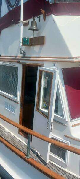36ft Grand Banks Yacht For Sale