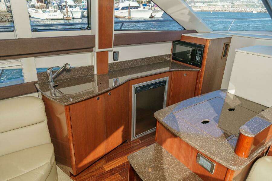 ADAGIO 34ft Meridian Yacht For Sale