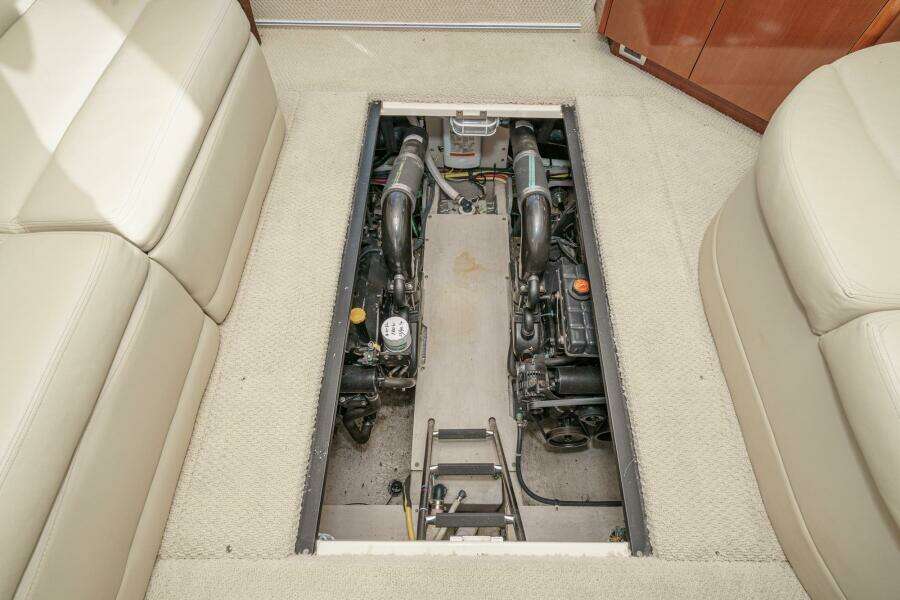 ADAGIO 34ft Meridian Yacht For Sale