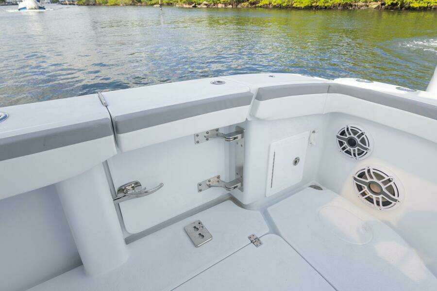 42ft Yellowfin Yacht For Sale