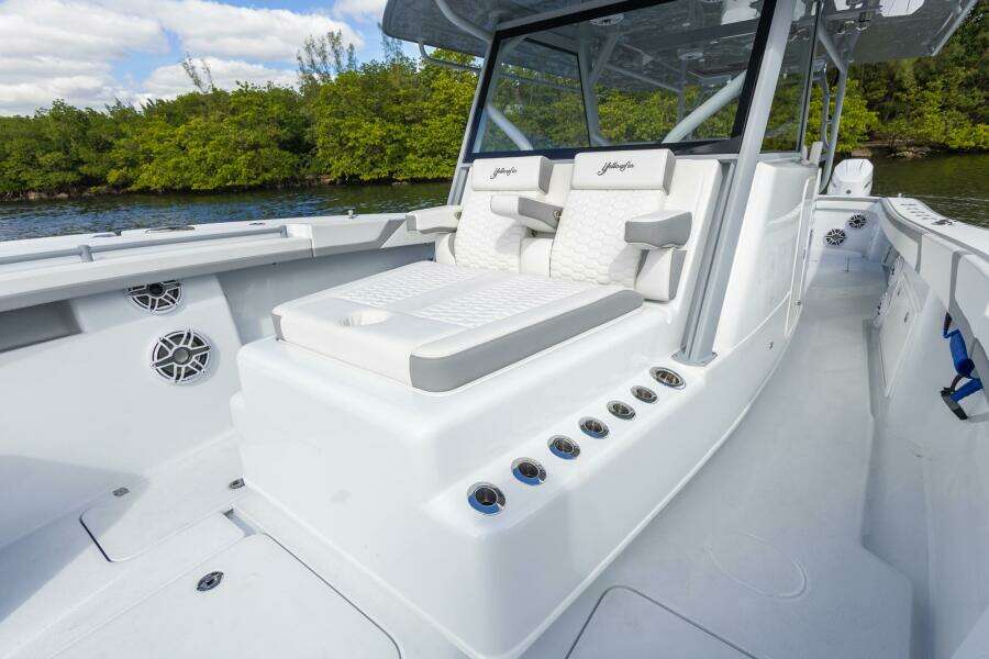 42ft Yellowfin Yacht For Sale