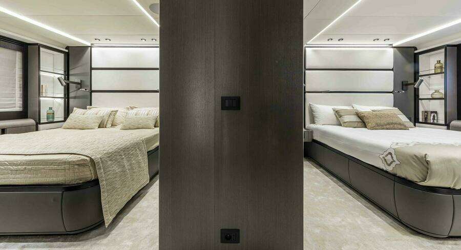 L A U L 129ft Extra Yachts Yacht For Sale