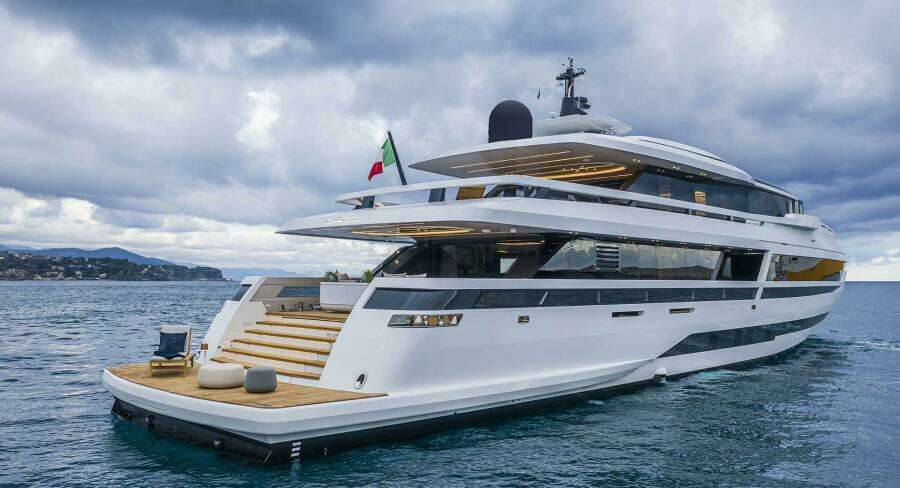 L A U L 129ft Extra Yachts Yacht For Sale