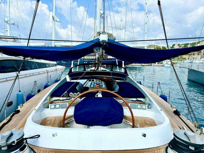 PERSISTENCE 110ft Sensation Yachts Yacht For Sale