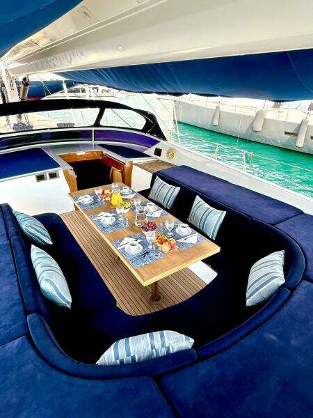 PERSISTENCE 110ft Sensation Yachts Yacht For Sale