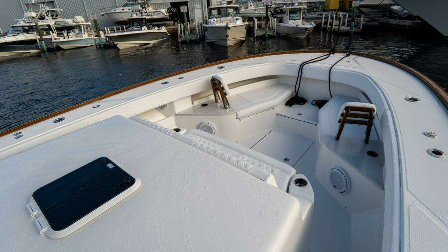 47ft Front Runner Yacht For Sale