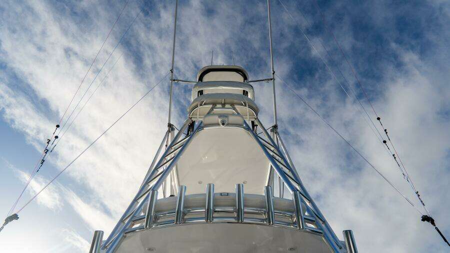 47ft Front Runner Yacht For Sale