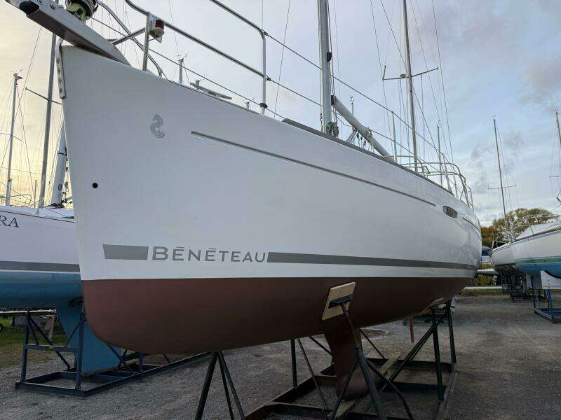 31ft Beneteau Yacht For Sale