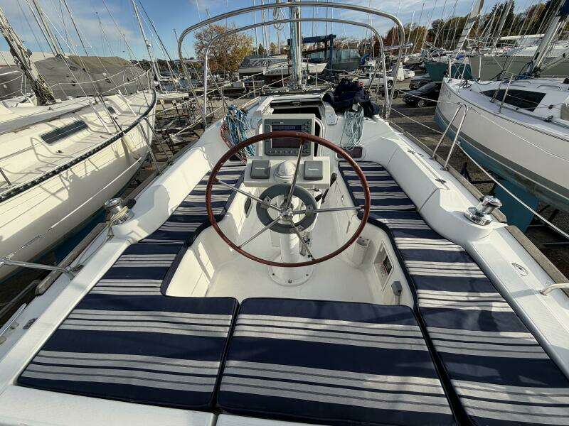 31ft Beneteau Yacht For Sale