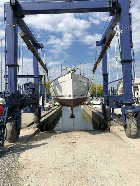 31ft Beneteau Yacht For Sale