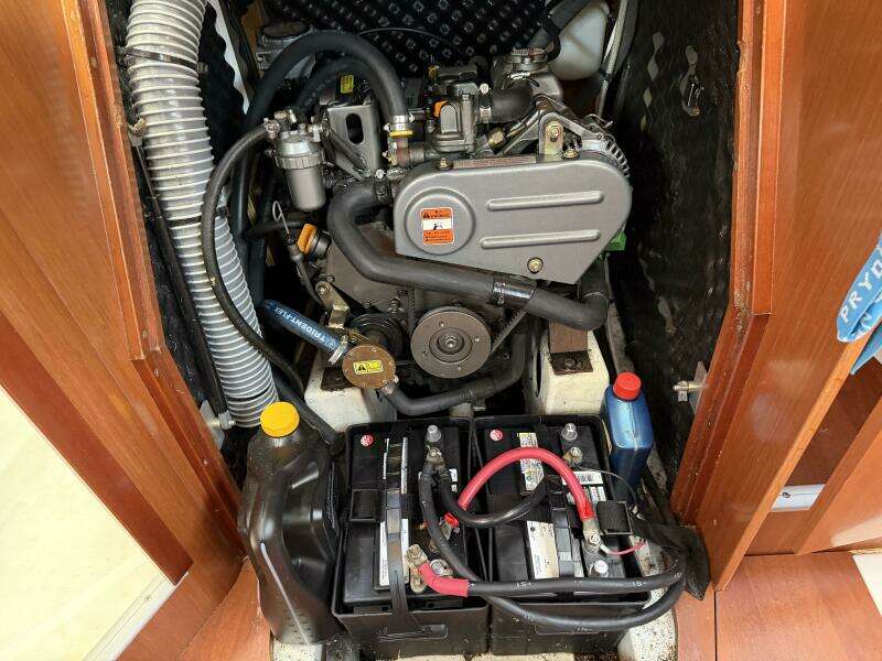 31ft Beneteau Yacht For Sale