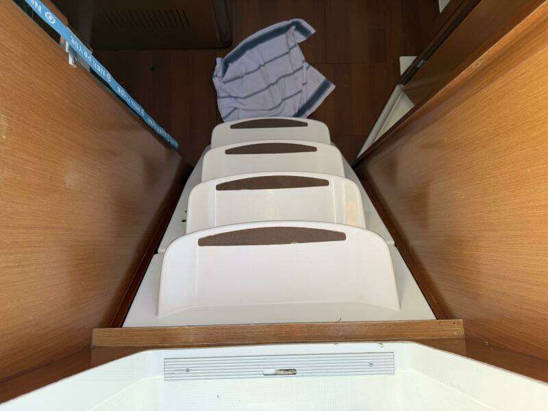 31ft Beneteau Yacht For Sale