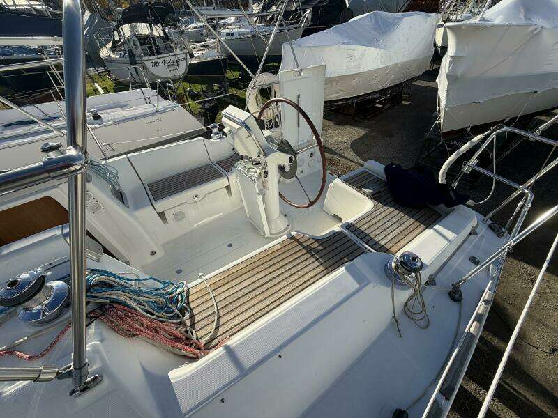 31ft Beneteau Yacht For Sale