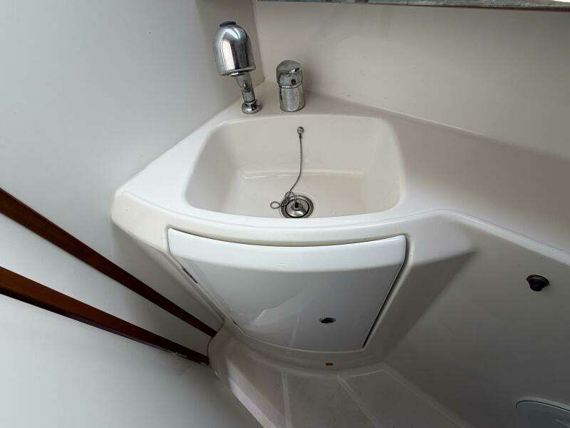 31ft Beneteau Yacht For Sale