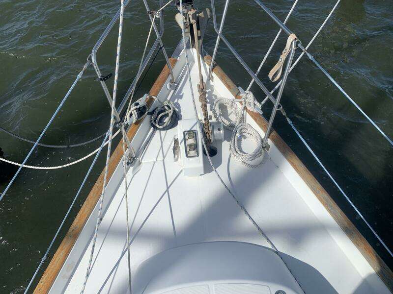 Neptune s Daughter 36ft Beneteau Yacht For Sale