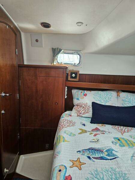 Neptune s Daughter 36ft Beneteau Yacht For Sale