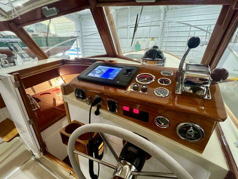 Maruffa 29ft Dyer Yacht For Sale