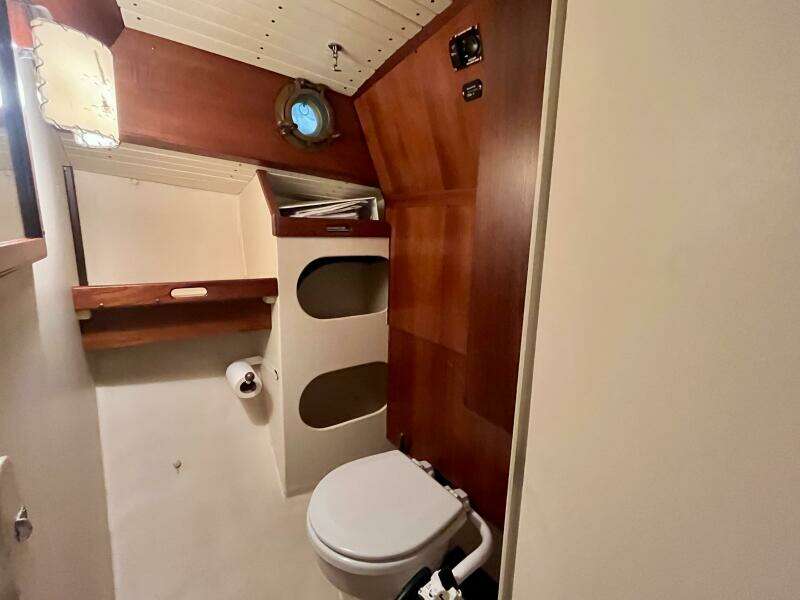 Maruffa 29ft Dyer Yacht For Sale