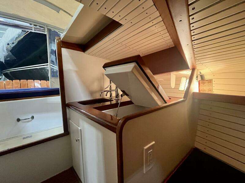 Maruffa 29ft Dyer Yacht For Sale