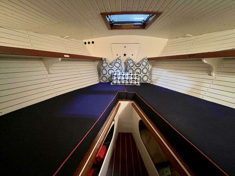 Maruffa 29ft Dyer Yacht For Sale