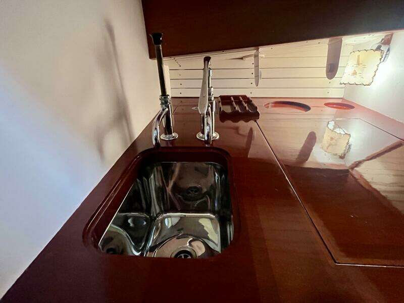 Maruffa 29ft Dyer Yacht For Sale