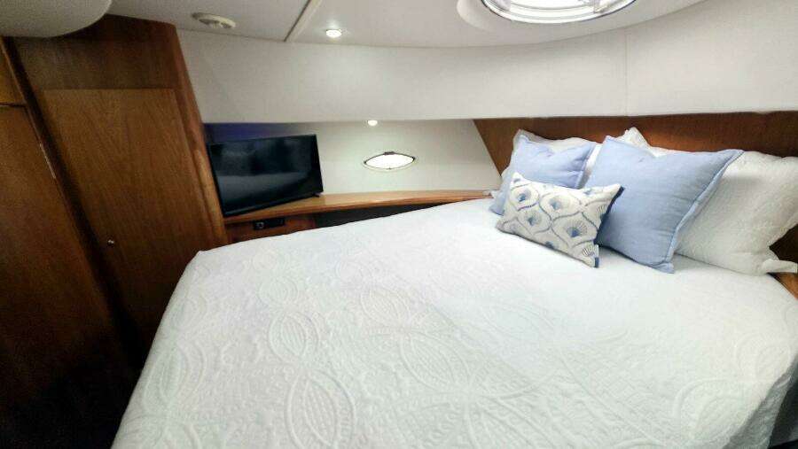 Master Stateroom Port