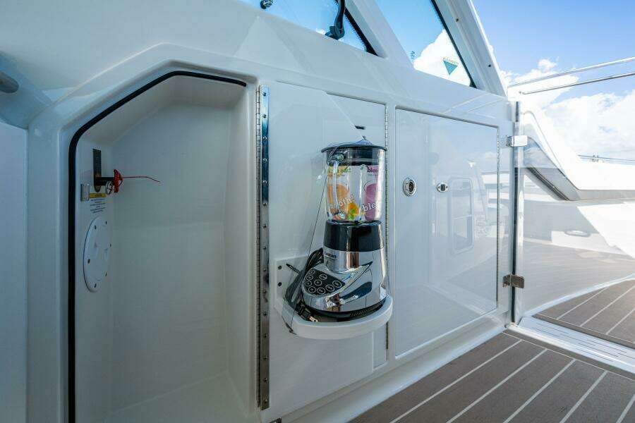 38ft Formula Yacht For Sale