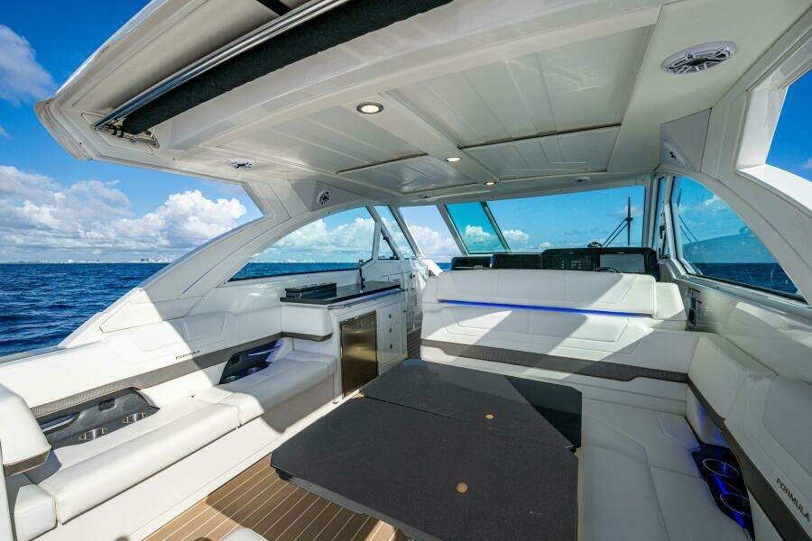 38ft Formula Yacht For Sale