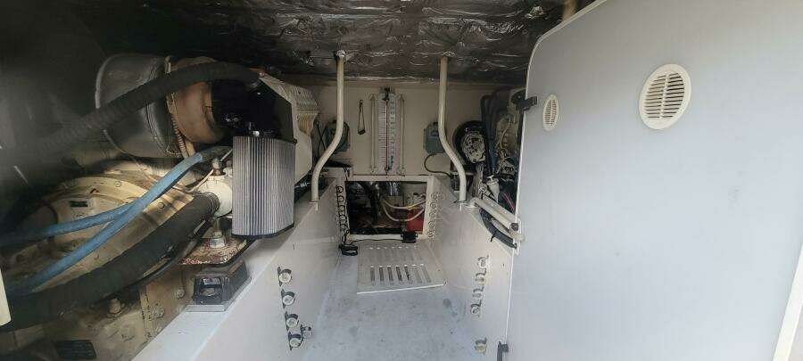 We  Go 41ft Luhrs Yacht For Sale