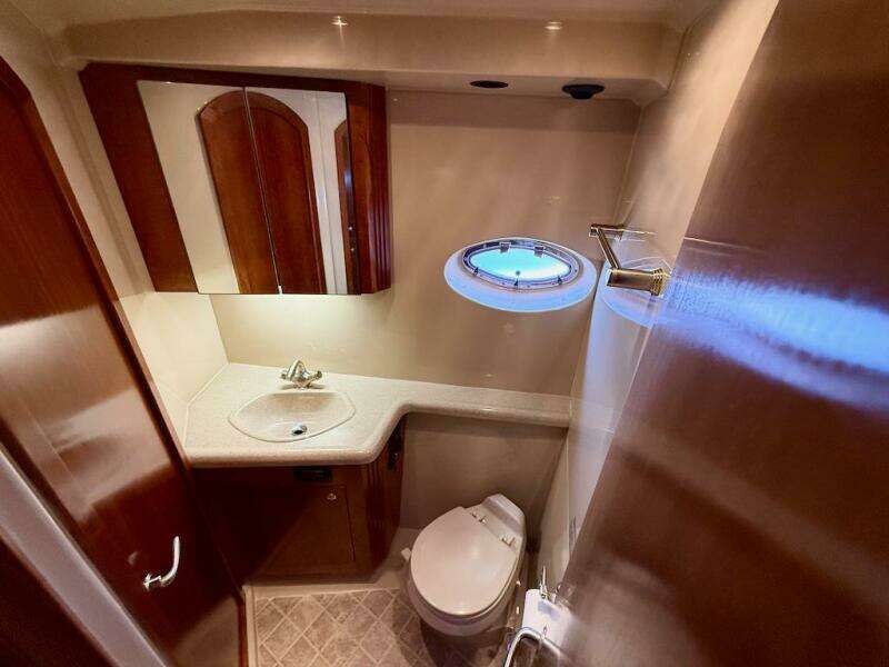 No Worries 42ft Cruisers Yachts Yacht For Sale