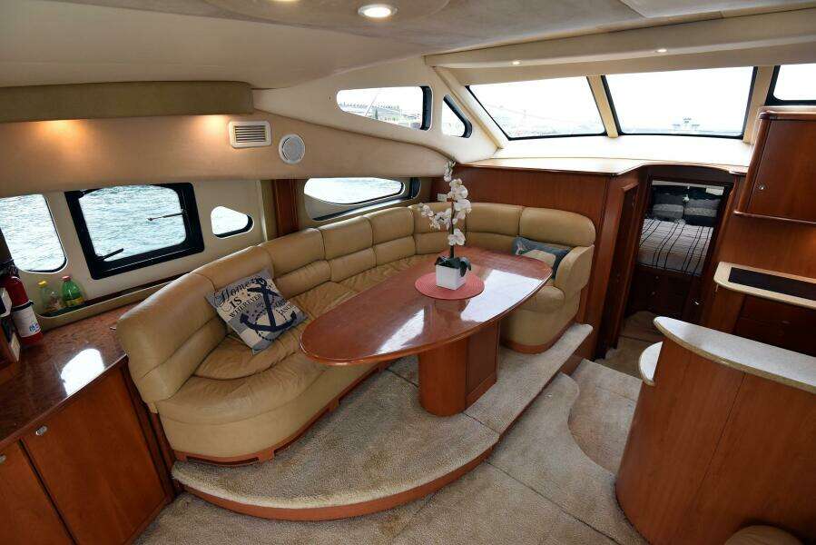 Pura Vida 38ft Silverton Yacht For Sale