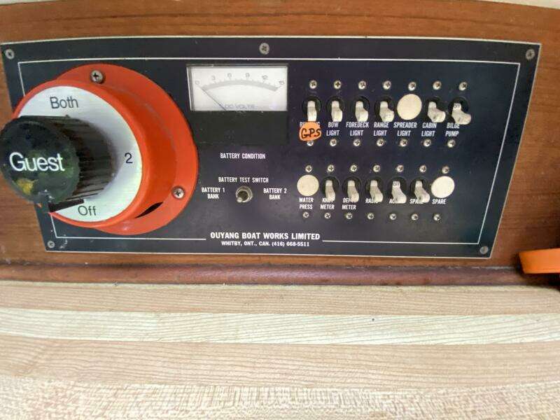 Comus 28ft Aloha Yacht For Sale