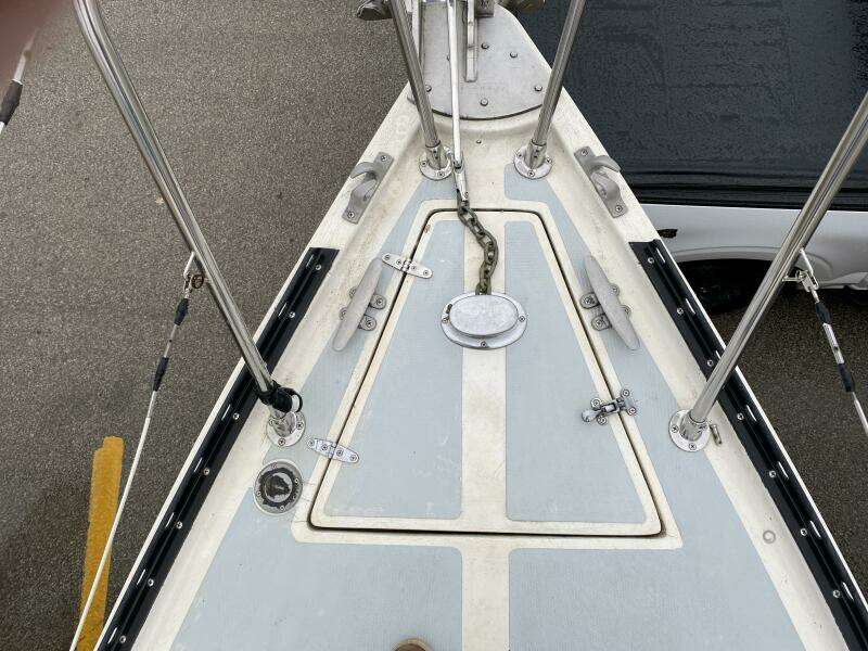 Comus 28ft Aloha Yacht For Sale