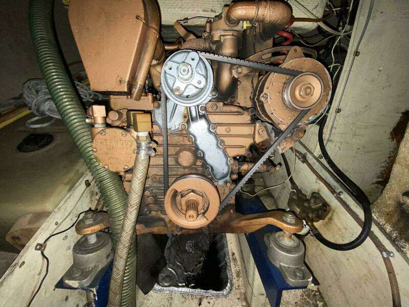 Comus 28ft Aloha Yacht For Sale