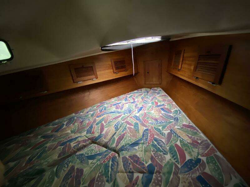 Comus 28ft Aloha Yacht For Sale