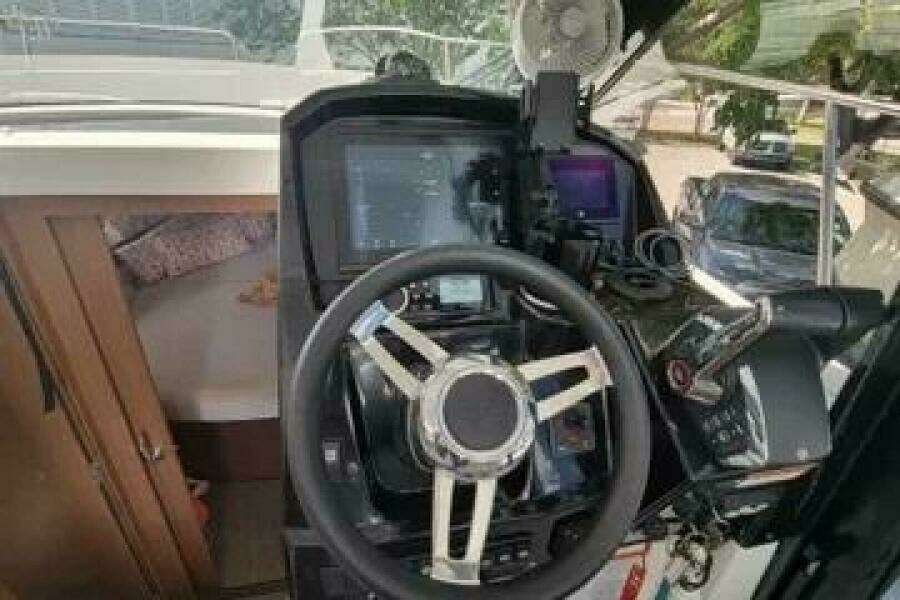 29ft Jeanneau Yacht For Sale