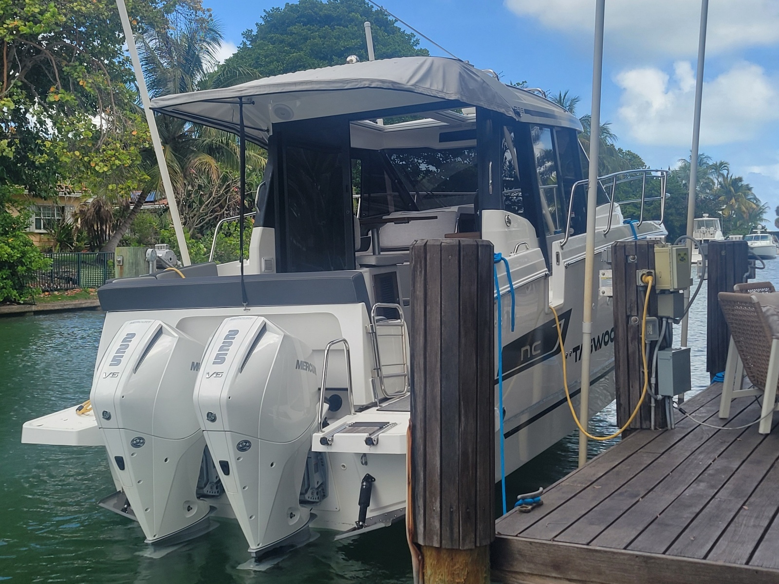 29ft Jeanneau Yacht For Sale