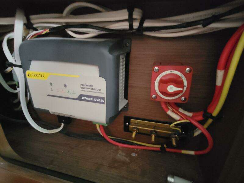 29ft Jeanneau Yacht For Sale