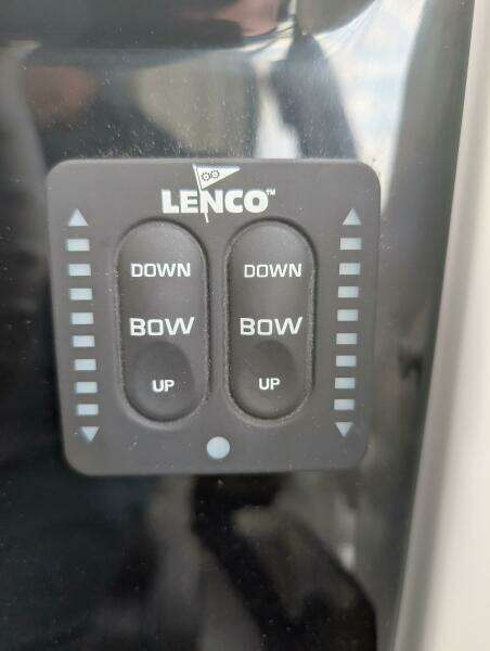 26ft Jeanneau Yacht For Sale