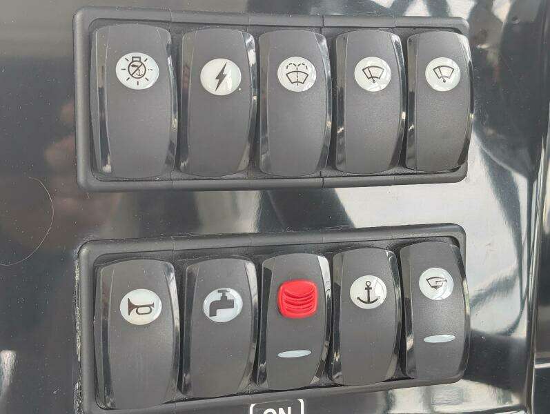 26ft Jeanneau Yacht For Sale