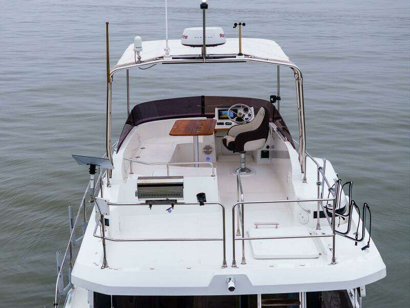 Cheers 35ft Beneteau Yacht For Sale