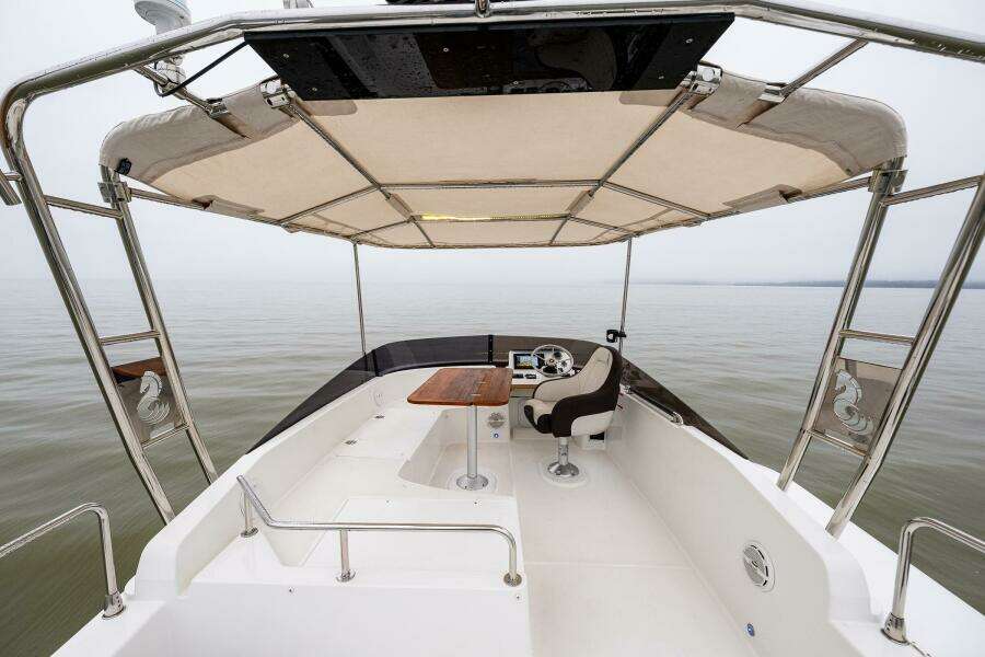 Cheers 35ft Beneteau Yacht For Sale