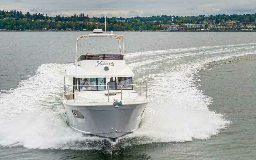 Cheers 35ft Beneteau Yacht For Sale
