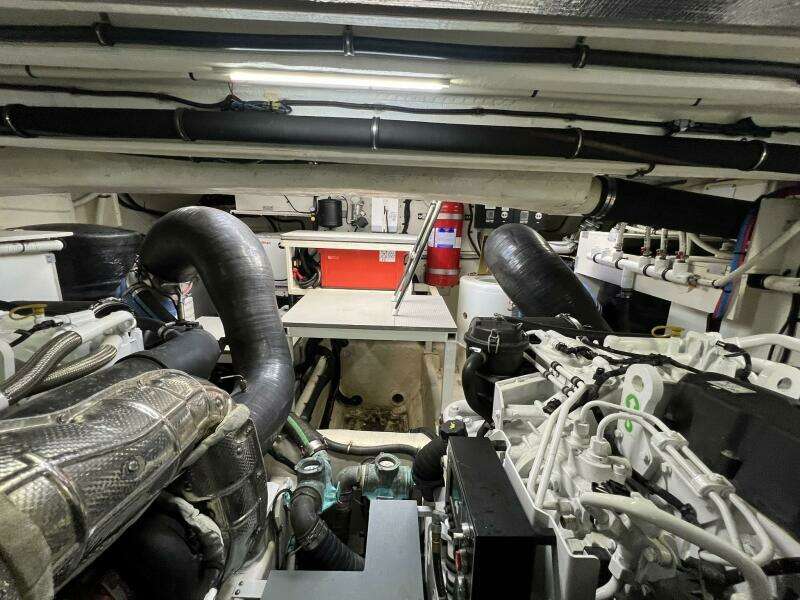 At Last 55ft Sea Ray Yacht For Sale